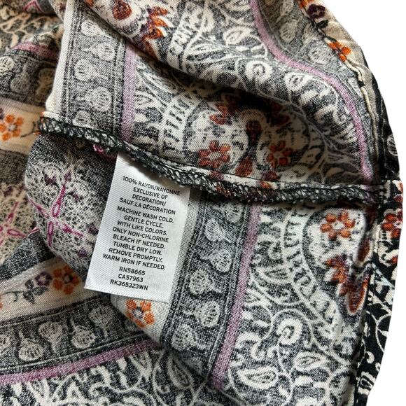 Susina Top Women Sze 1X Black White Paisley Cold Shoulder Bohemian Casual Blouse - Picture 10 of 12